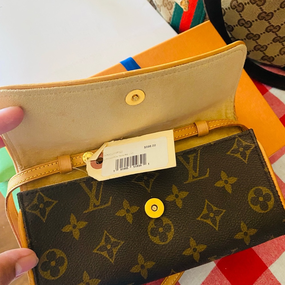 Lv Pochette Pm Monogram Canvas - image 2
